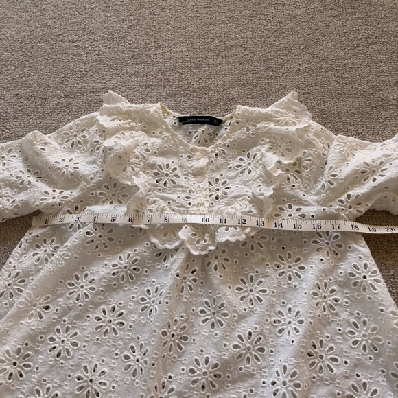 Zara Eyelet Ruffle Top Size Small - Picture 5 of 7